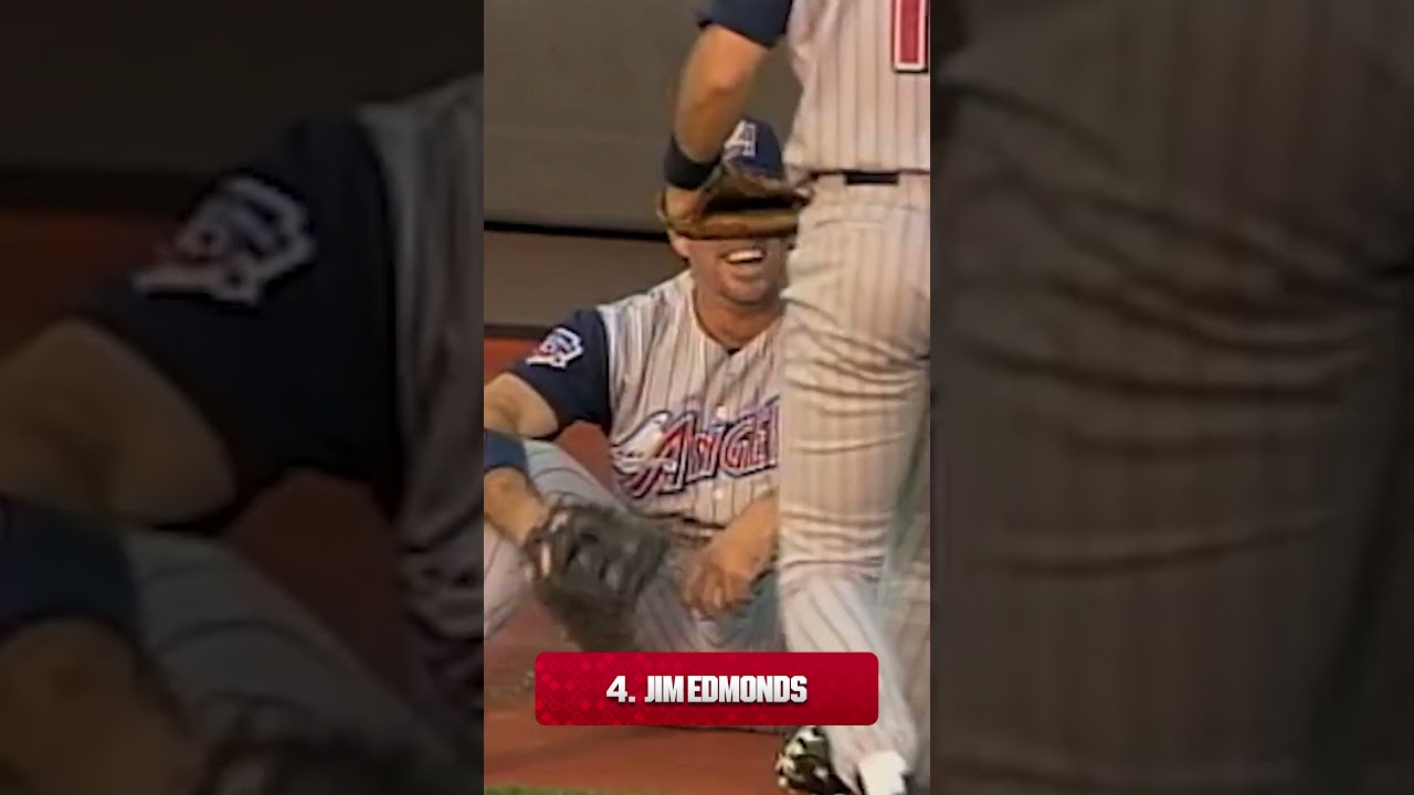The GREATEST defensive outfielders in MLB history (feat. Ichiro, Griffey, and more!) The GREATEST defensive outfielders in MLB history (feat. Ichiro, Griffey, and more!)