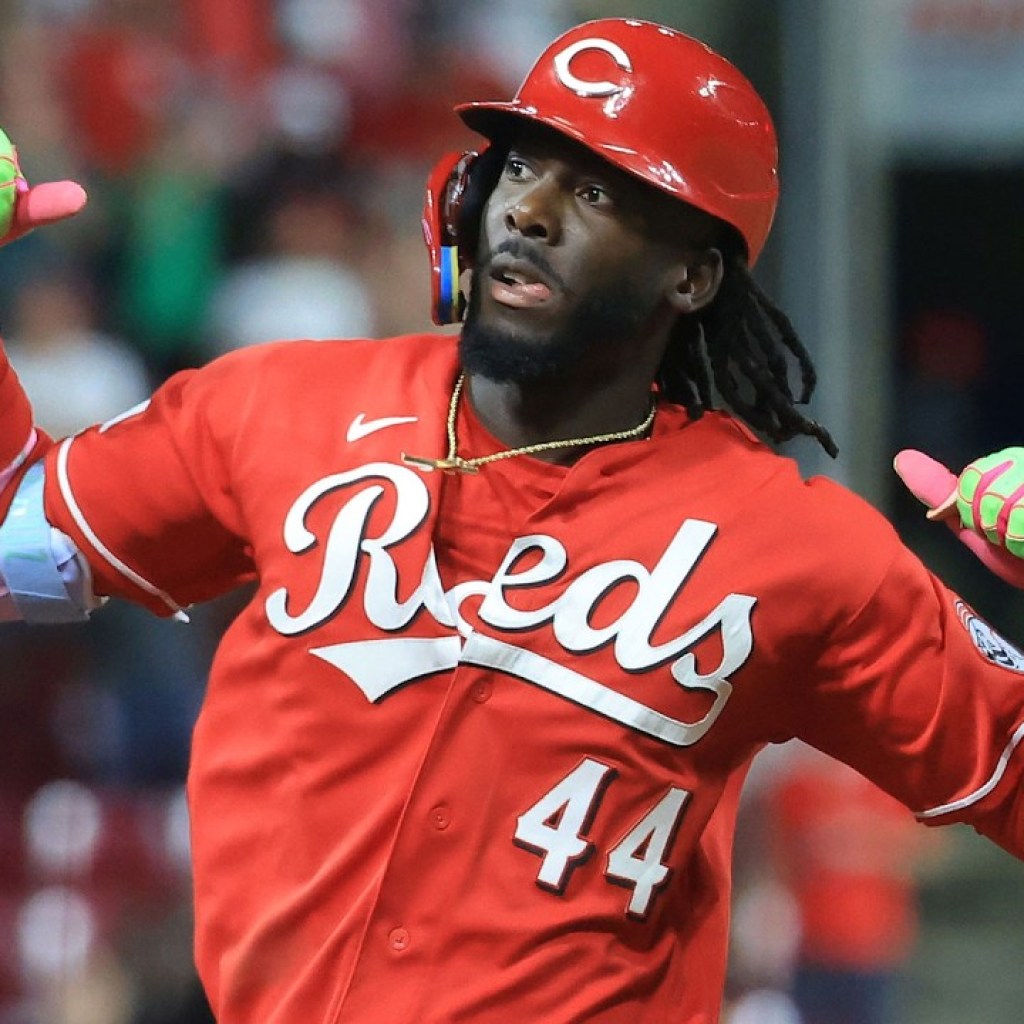 Reds’ Elly De La Cruz DOES IT ALL!! (3-for-4, 1 HR, 2 stolen bases, and incredible fielding!) Reds’ Elly De La Cruz DOES IT ALL!! (3-for-4, 1 HR, 2 stolen bases, and incredible fielding!)