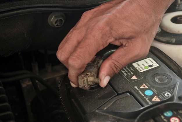 How to change a car battery safely How to change a car battery safely