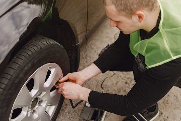 How to check your tire tread depth How to check your tire tread depth