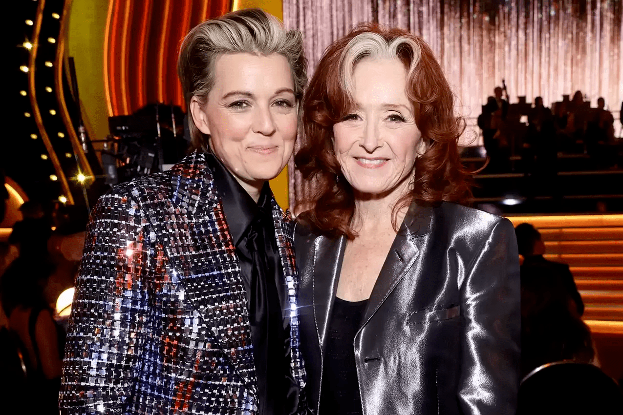 Brandi Carlile Praises Bonnie Raitt’s ‘Ability to Speak to the Every Man’ While ‘Pushing Radical Concepts’ Brandi Carlile Praises Bonnie Raitt’s ‘Ability to Speak to the Every Man’ While ‘Pushing Radical Concepts’
