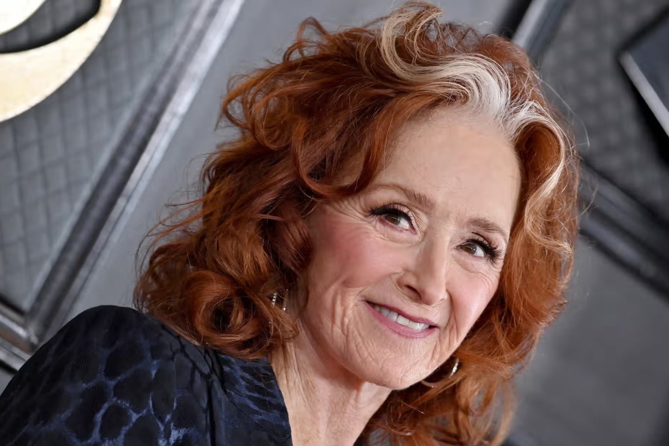 Bonnie Raitt on What She Thinks of That Charli XCX Sample Bonnie Raitt on What She Thinks of That Charli XCX Sample