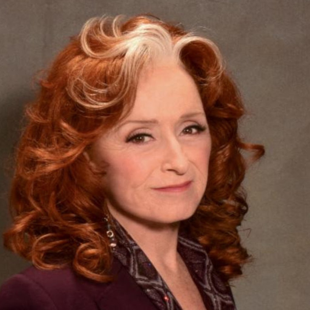 Bonnie Raitt performs as if no one has ever seen the show before Bonnie Raitt performs as if no one has ever seen the show before