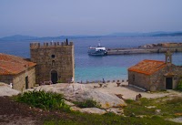 El paso interior de Sálvora.(Ria de Arousa) El paso interior de Sálvora.(Ria de Arousa)