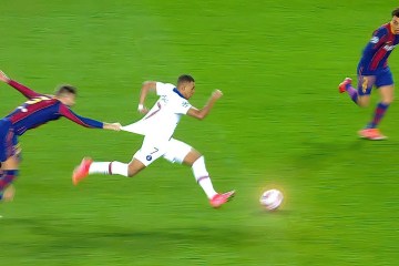When the Hattrick is Legendary When the Hattrick is Legendary