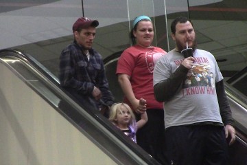 Silent Farting on the Escalator Silent Farting on the Escalator