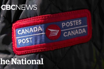 Canada Post takes signing bonus out of latest offer to union Canada Post takes signing bonus out of latest offer to union