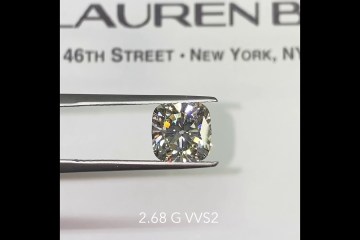 Carat Cushion Diamond Comparison: 2.68-3.55 carats Carat Cushion Diamond Comparison: 2.68-3.55 carats