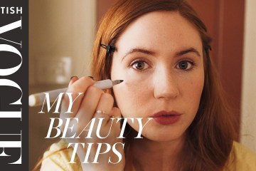 Karen Elson’s Guide To Working-From-Home Makeup | My Beauty Tips | British Vogue Karen Elson’s Guide To Working-From-Home Makeup | My Beauty Tips | British Vogue
