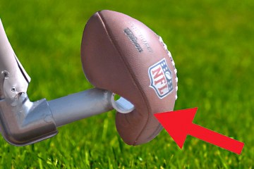 World’s Longest Field Goal- Robot vs NFL Kicker – Amazing #Science World’s Longest Field Goal- Robot vs NFL Kicker – Amazing #Science