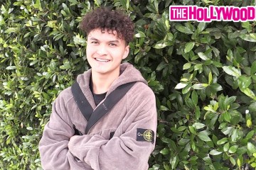 Faze Jarvis speaks on being Banned from Twitch for cheating while Playing Fortnite at his House Faze Jarvis speaks on being Banned from Twitch for cheating while Playing Fortnite at his House