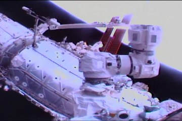 Space Station Crew Walks in Space to Conduct Robotics Upgrades Space Station Crew Walks in Space to Conduct Robotics Upgrades