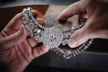 Top 10 | Most Beautiful Diamond Jewelry From Chopard Top 10 | Most Beautiful Diamond Jewelry From Chopard