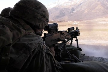 U.S. Army Paratroopers • M240B Machine Gun Live Fire • Italy Feb 24, 2021 U.S. Army Paratroopers • M240B Machine Gun Live Fire • Italy Feb 24, 2021