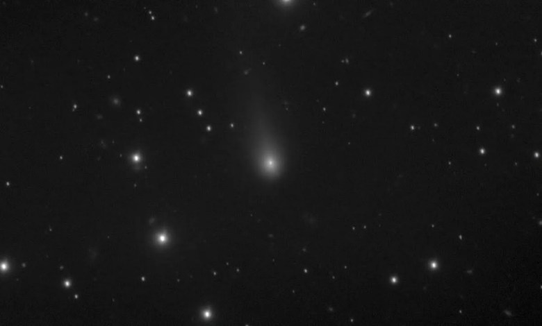 Foto -foto baru Interstellar Comet 3i/Atlas mengungkapkan ekornya tumbuh di depan mata kita Foto -foto baru Interstellar Comet 3i/Atlas mengungkapkan ekornya tumbuh di depan mata kita