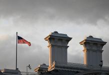 DOGE is reportedly pushing an AI tool that would put half of all federal regulations on a ‘delete list’