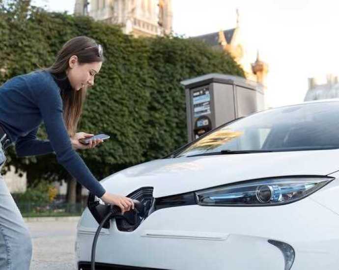 Why Chinese Electric Cars Are Gaining Popularity Why Chinese Electric Cars Are Gaining Popularity