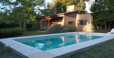 Casa/Quinta Las Hayas (A 5 CUADRAS DE LA LAGUNA) – Quinta en Chascomús Casa/Quinta Las Hayas (A 5 CUADRAS DE LA LAGUNA) – Quinta en Chascomús