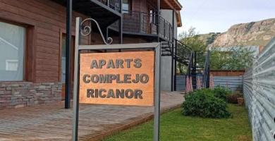 Aparts Complejo Ricanor – Alojamiento en El Chaltén Aparts Complejo Ricanor – Alojamiento en El Chaltén