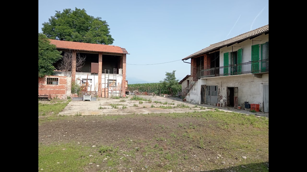 Rustico di ampia metratura nelle campagne di Vigone. Rustico di ampia metratura nelle campagne di Vigone.