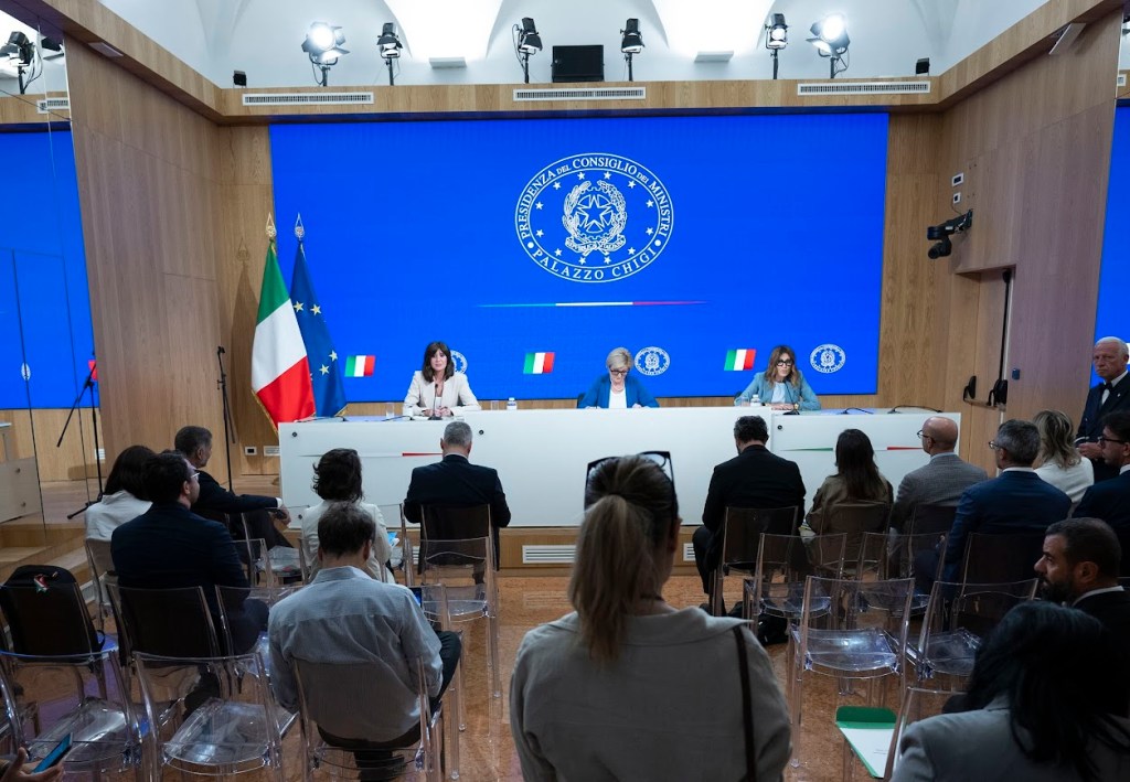 Le novità del DL Finanziamento attività economiche e imprese Le novità del DL Finanziamento attività economiche e imprese