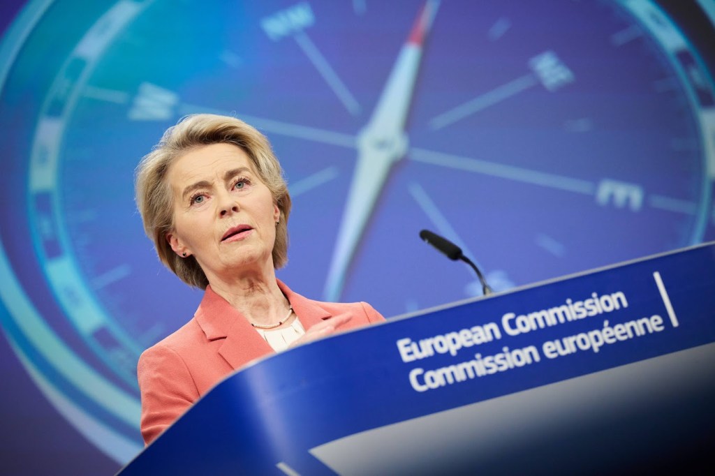 Bruxelles lancia l’Unione dei risparmi e degli investimenti Bruxelles lancia l’Unione dei risparmi e degli investimenti
