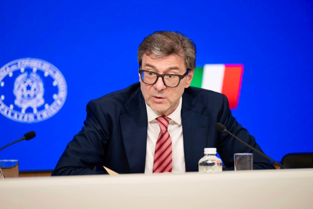 Via libera al DFP 2025, il nuovo Documento di finanza pubblica Via libera al DFP 2025, il nuovo Documento di finanza pubblica