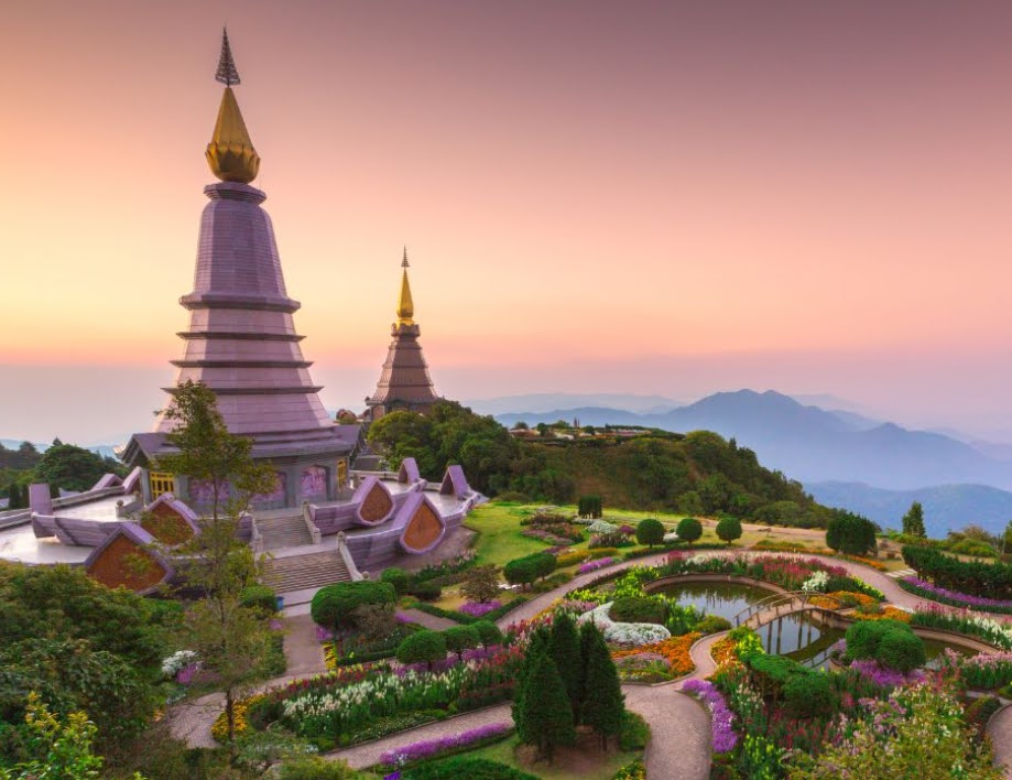 Affari in Thailandia e mercati ASEAN: come utilizzare gli strumenti e i finanziamenti nazionali ed esteri Affari in Thailandia e mercati ASEAN: come utilizzare gli strumenti e i finanziamenti nazionali ed esteri