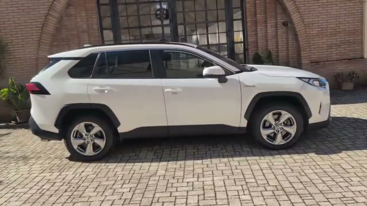 Toyota RAV4 2.5 Hybrid E-CVT Tagliandata E6d Toyota RAV4 2.5 Hybrid E-CVT Tagliandata E6d