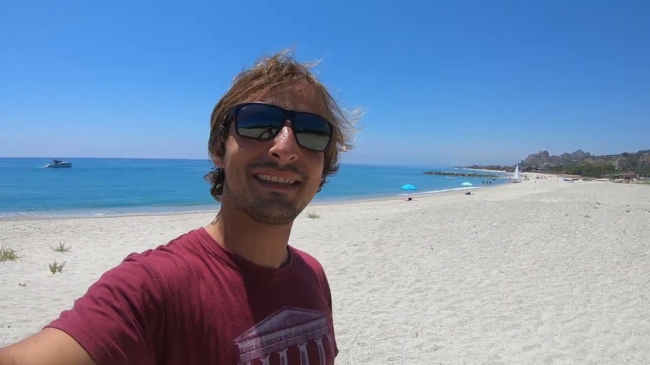 Roccella Ionica, Benvenuto in Calabria! Roccella Ionica, Benvenuto in Calabria!