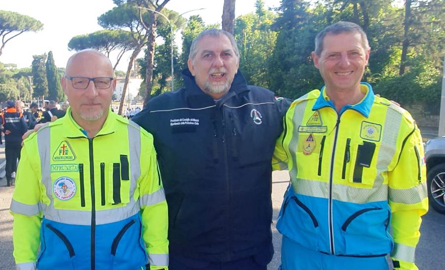Il Governatore Poggini: “Grande orgoglio per la Misericordia di Impruneta alla parata del 2 giugno a Roma” Il Governatore Poggini: “Grande orgoglio per la Misericordia di Impruneta alla parata del 2 giugno a Roma”
