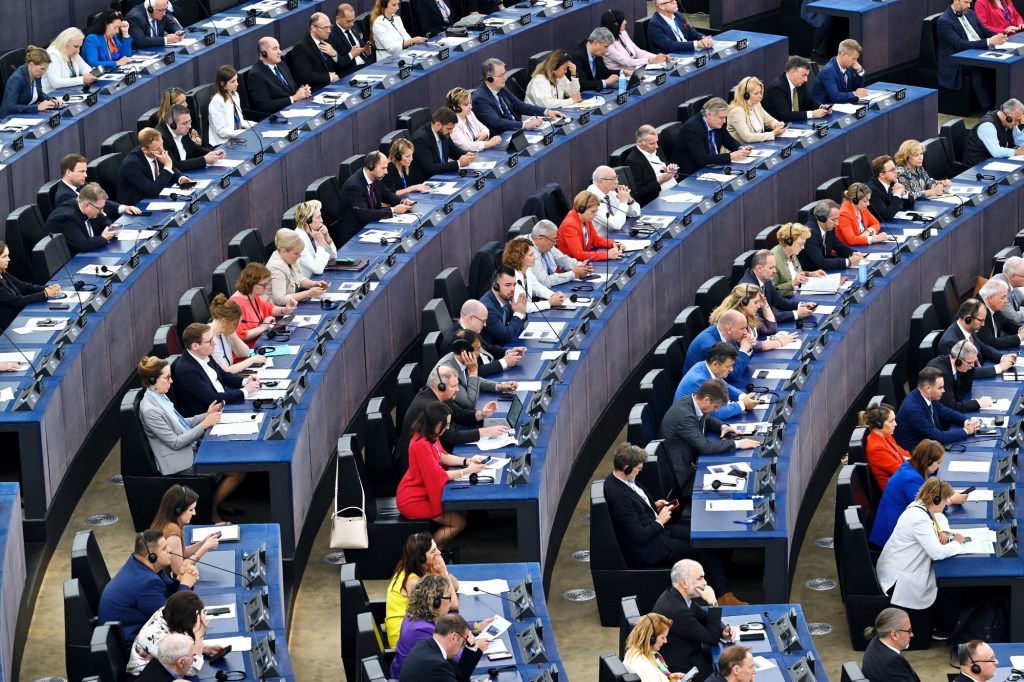 Carbon tax, passa la semplificazione. Esentato il 90% delle imprese Carbon tax, passa la semplificazione. Esentato il 90% delle imprese