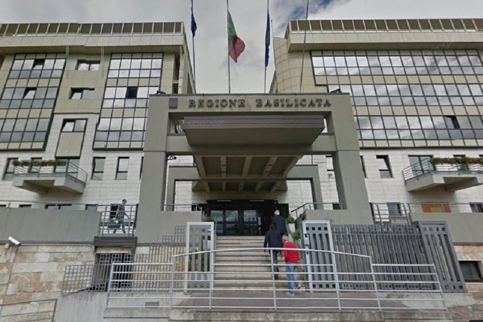 La Regione continua a sfornare bandi La Regione continua a sfornare bandi