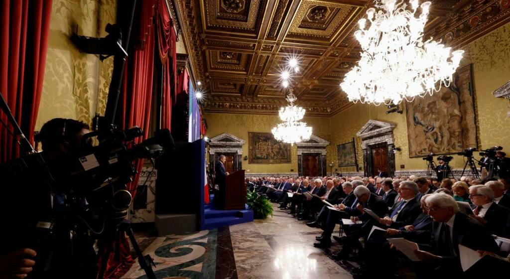 «Fusioni per aumentare i prestiti a famiglie e pmi» (inyo) «Fusioni per aumentare i prestiti a famiglie e pmi» (inyo)