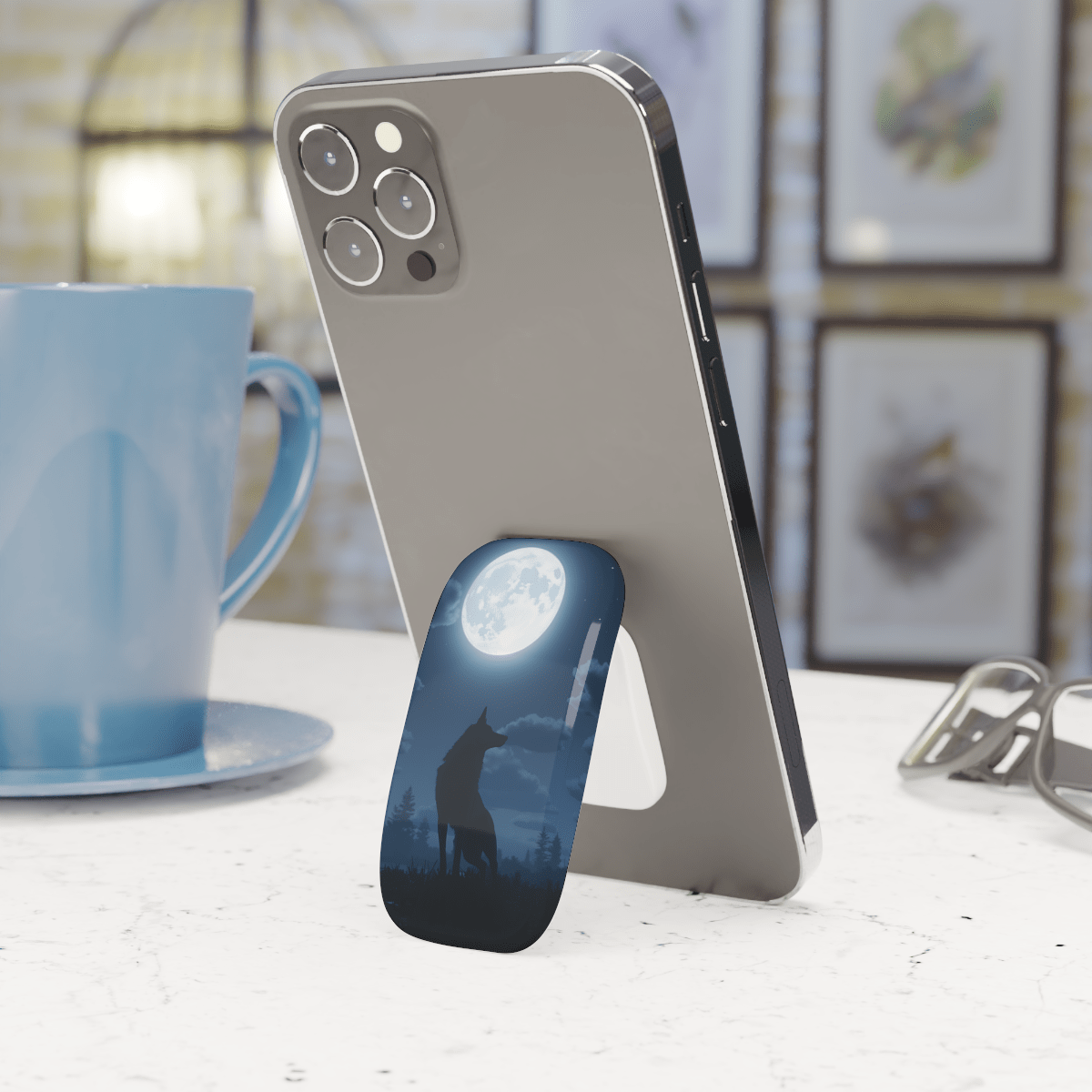 Moonlit Wolf Click-On Grip Moonlit Wolf Click-On Grip