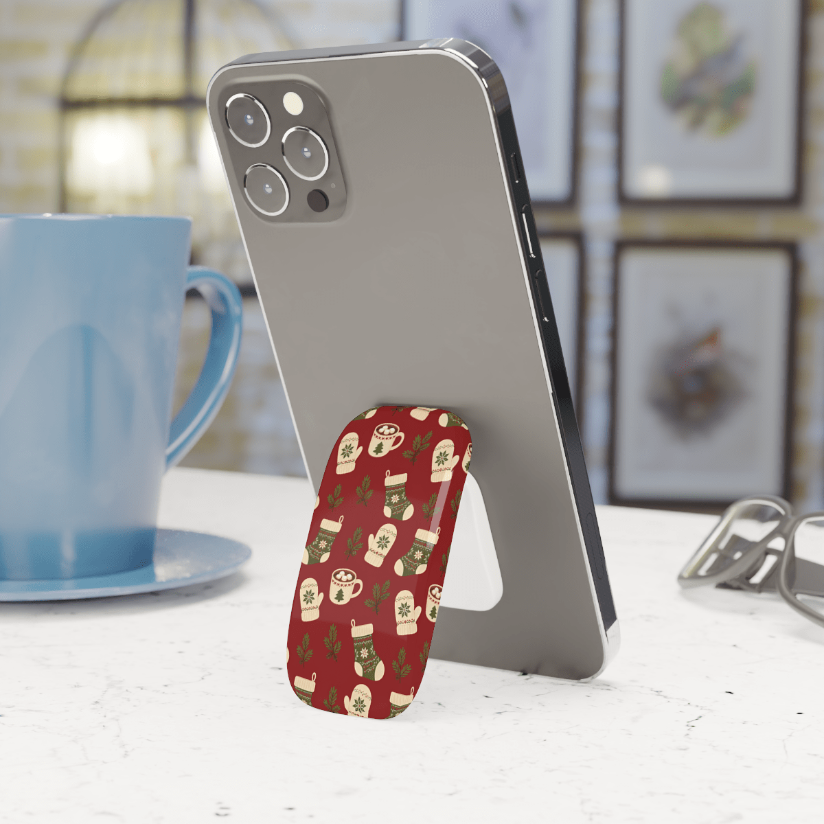 Cozy Holiday Click-On Grip Cozy Holiday Click-On Grip