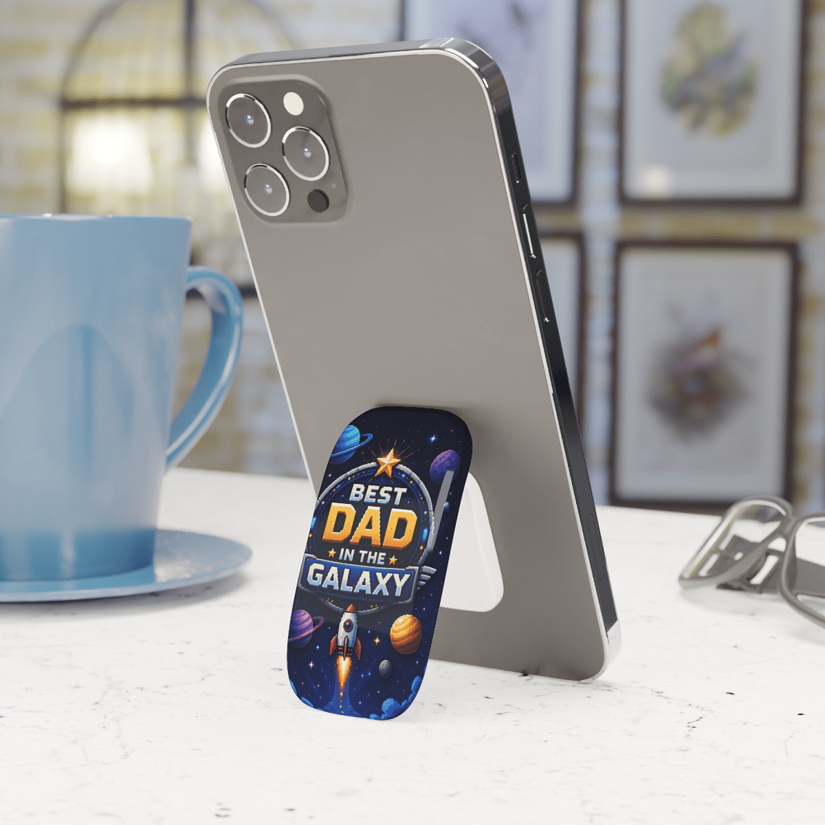 Galaxy Dad Badge Click-On Grip Galaxy Dad Badge Click-On Grip