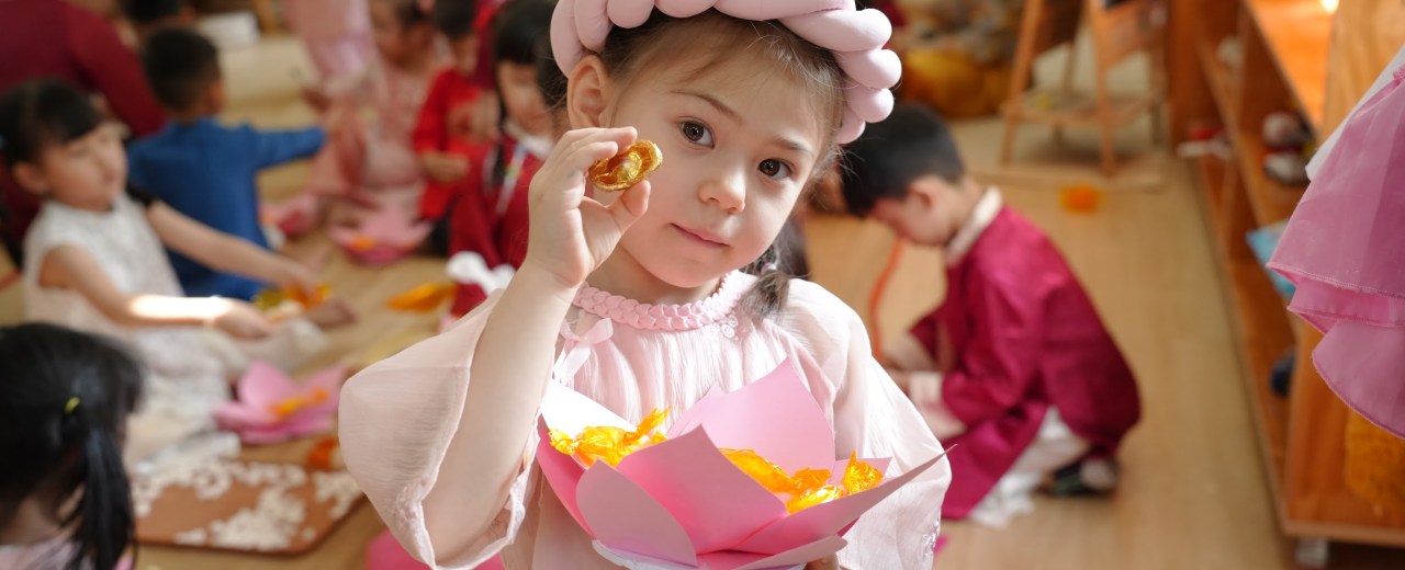 Mùa xuân nhỏ xinh ở little people lái thiêu Mùa xuân nhỏ xinh ở little people lái thiêu