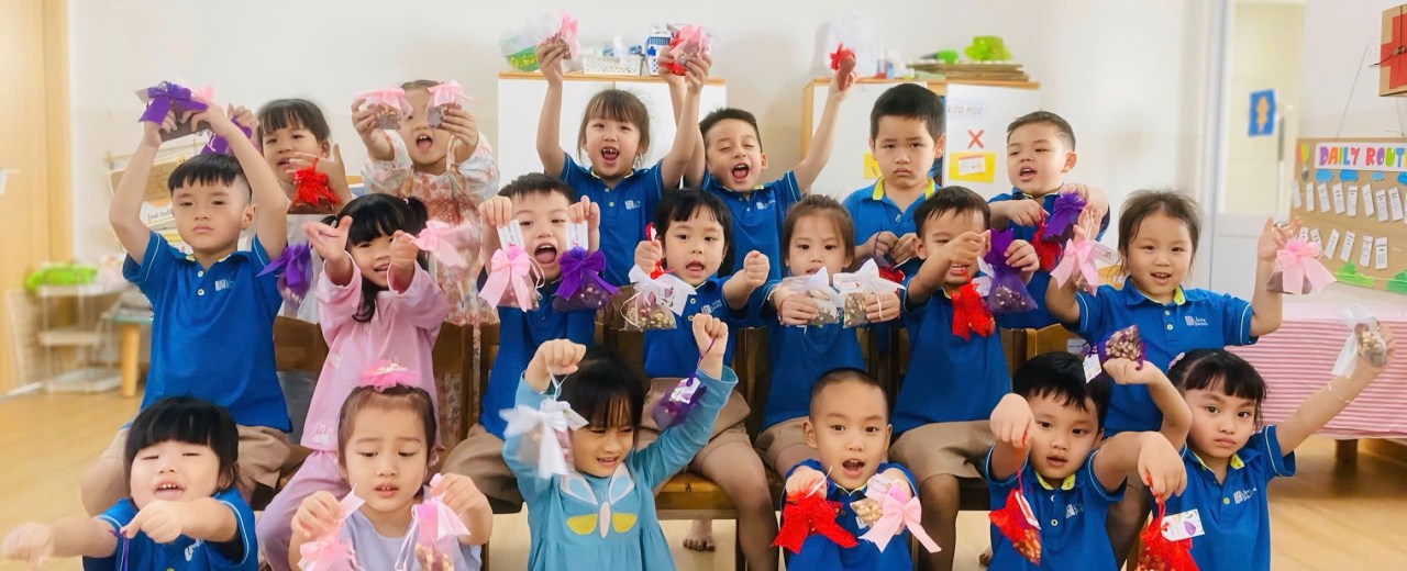 Happy Women’s Day! Happy Women’s Day!