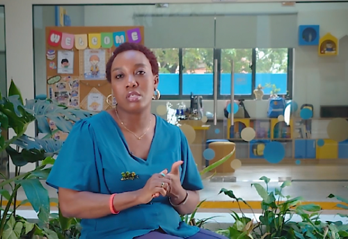 Vì sao con nói tiếng Anh tốt ở trường nhưng quên ở nhà? Vì sao con nói tiếng Anh tốt ở trường nhưng quên ở nhà?