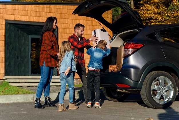 Should you buy a van or an SUV for family use? Should you buy a van or an SUV for family use?
