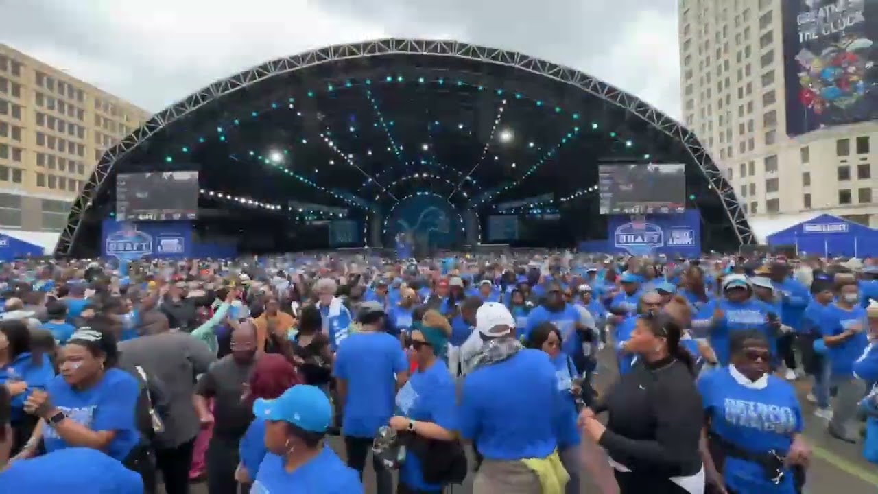 Detroit does the hustle at the 2024 NFL draft Detroit does the hustle at the 2024 NFL draft