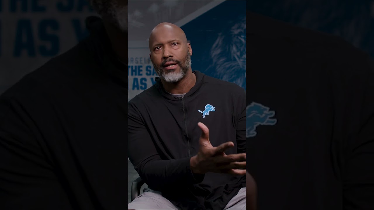 Draft room celebrates Jahmyr Gibbs pick | Detroit Lions #shorts Draft room celebrates Jahmyr Gibbs pick | Detroit Lions #shorts