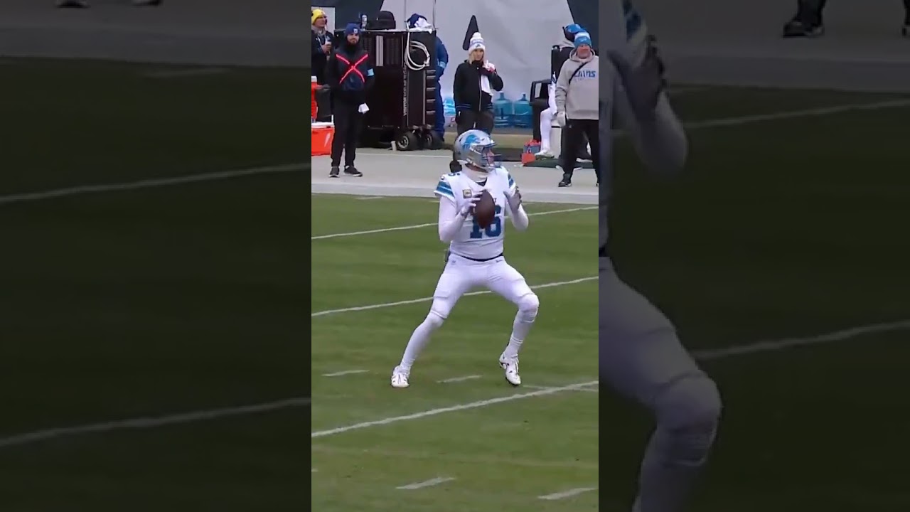 very sneakyyyy #detroit #lions #nfl very sneakyyyy #detroit #lions #nfl