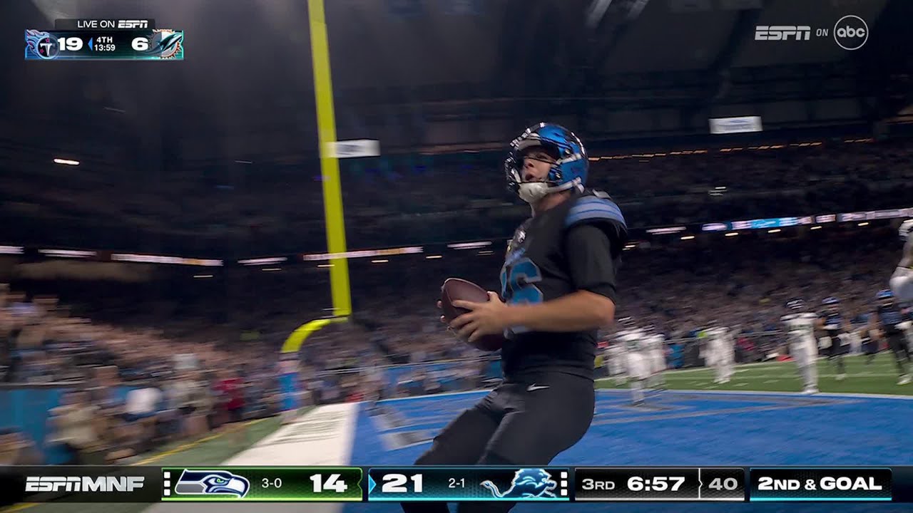 St. Brown throws TD pass to Goff via tricky design St. Brown throws TD pass to Goff via tricky design