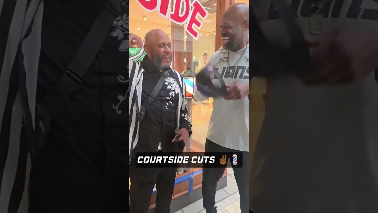 Meeting Fans in Saginaw & Livonia | Herman Moore #holiday #memorabilia Meeting Fans in Saginaw & Livonia | Herman Moore #holiday #memorabilia