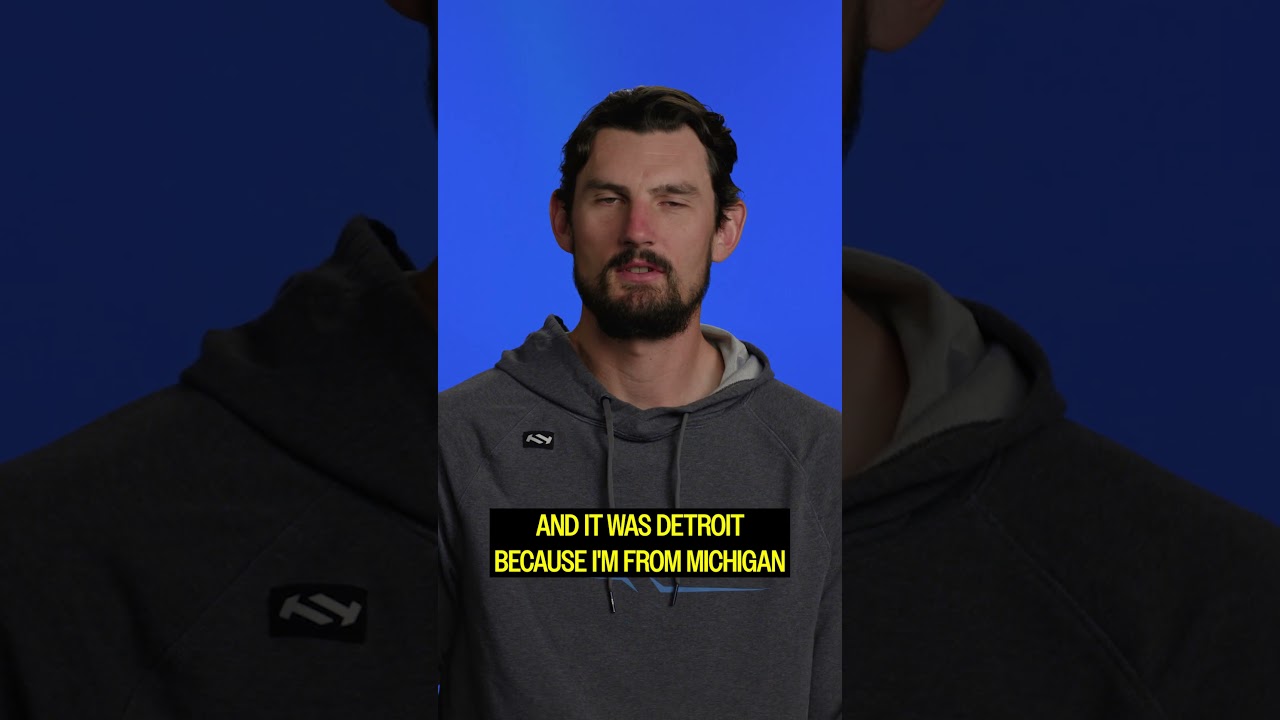 HELLE & PLD share their childhood sports jerseys! HELLE & PLD share their childhood sports jerseys!