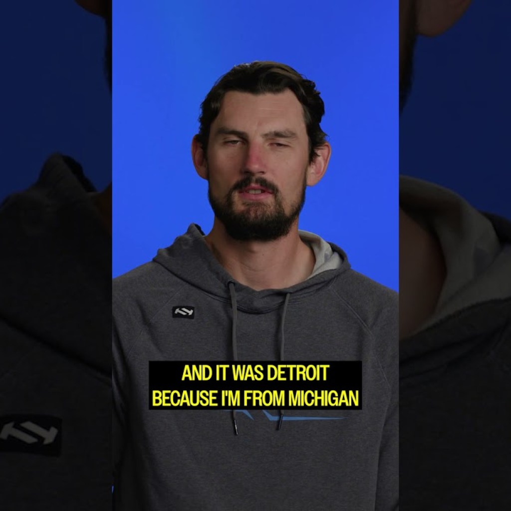 HELLE & PLD share their childhood sports jerseys! HELLE & PLD share their childhood sports jerseys!