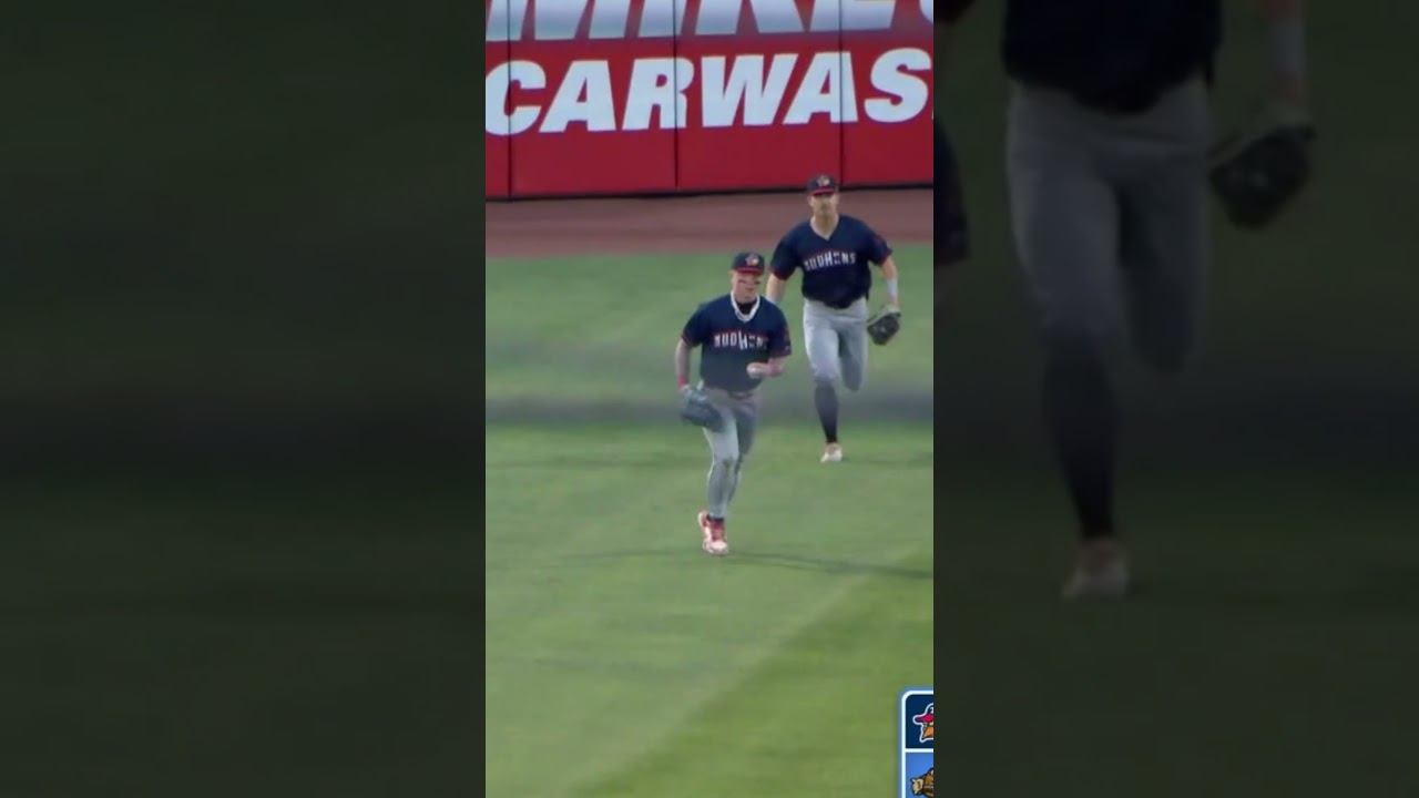 It’s a bird…it’s a plane… #baseball #baseballszn #milb #mlb It’s a bird…it’s a plane… #baseball #baseballszn #milb #mlb