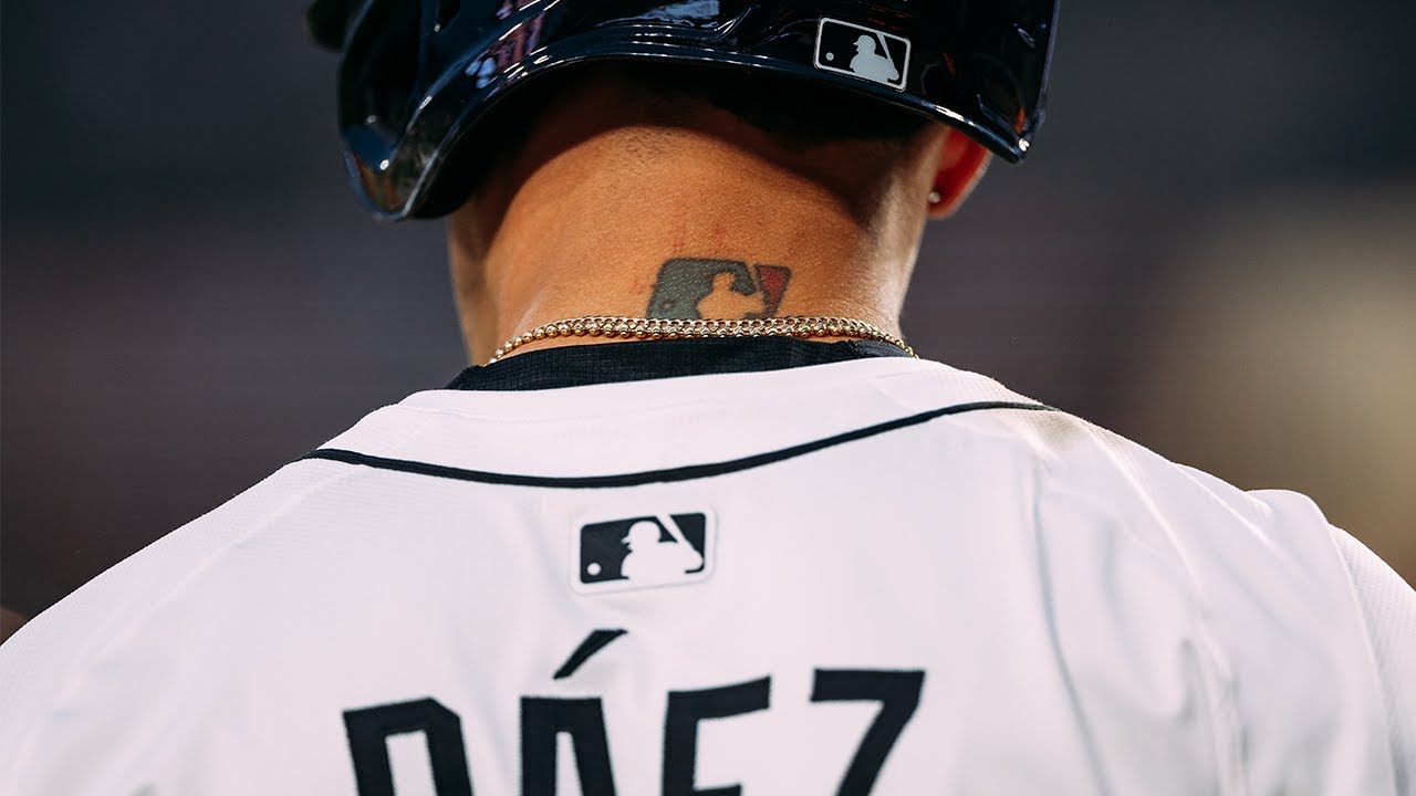 Dear Baseball: A Letter from Javier Báez Dear Baseball: A Letter from Javier Báez